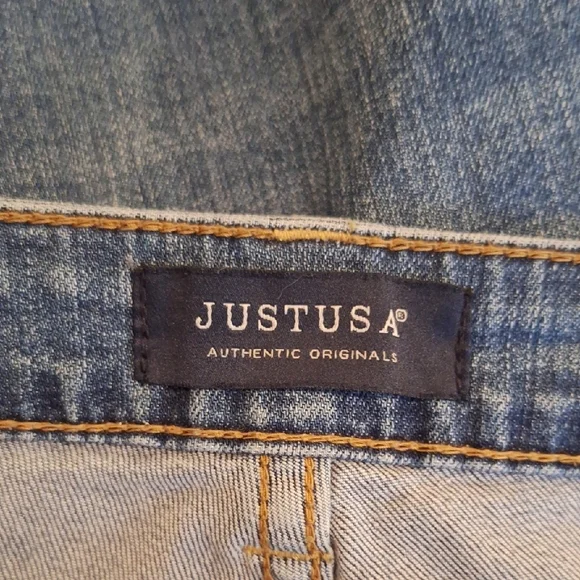 Just USA Light Blue Distressed Flare Jeans. Excellent Condition NWOT Size 9 - Picture 12 of 14